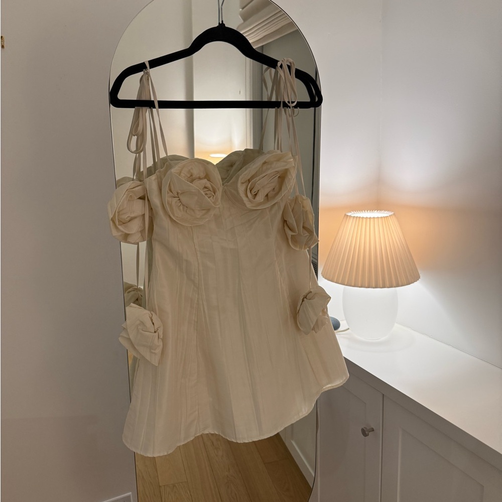 BRIDE / BRIDAL | For Love & Lemons White Flower Mini Dress | Worn Once | Size M